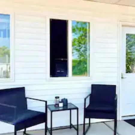 Cozy Studio Steps From Ferry Downtown St Ignace